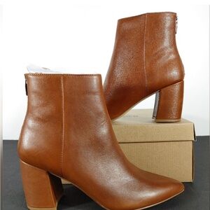 Steve Madden Cognac Ankle Booties Size 7